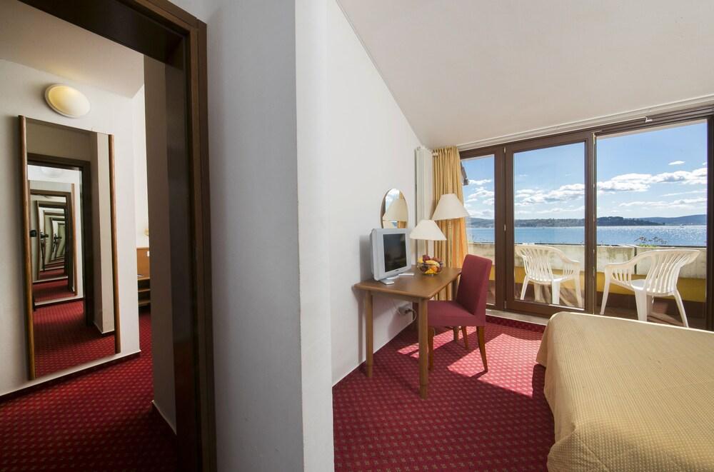 Hotel Vile Park Πορτορόζ Εξωτερικό φωτογραφία
